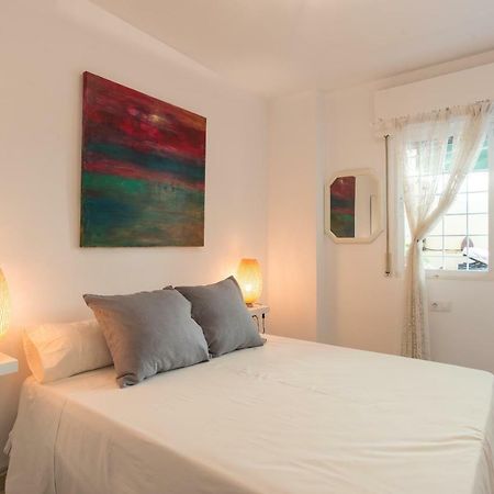 شقة Ambb-Private Patio-Steps Away From Old Town مالقة المظهر الخارجي الصورة
