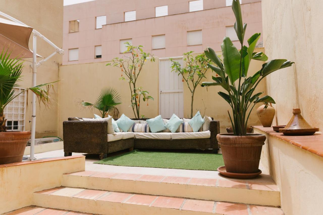 شقة Ambb-Private Patio-Steps Away From Old Town مالقة المظهر الخارجي الصورة