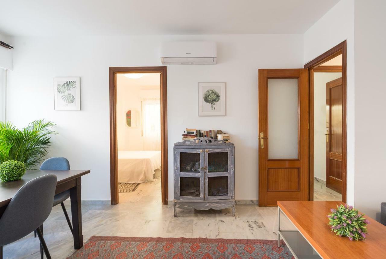 شقة Ambb-Private Patio-Steps Away From Old Town مالقة المظهر الخارجي الصورة